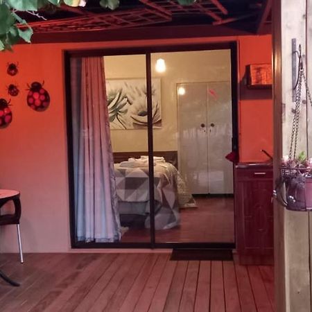Mitat Guesthouse Beaufort West Bagian luar foto