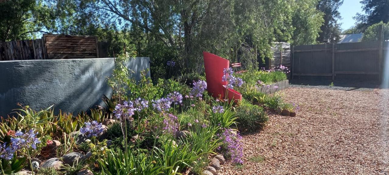 Mitat Guesthouse Beaufort West Bagian luar foto