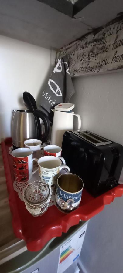 Mitat Guesthouse Beaufort West Bagian luar foto